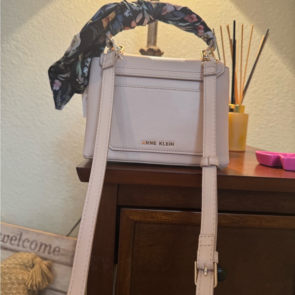 Anne Klein Blush Mini Bag with Floral Scarf - Picture 8 of 9